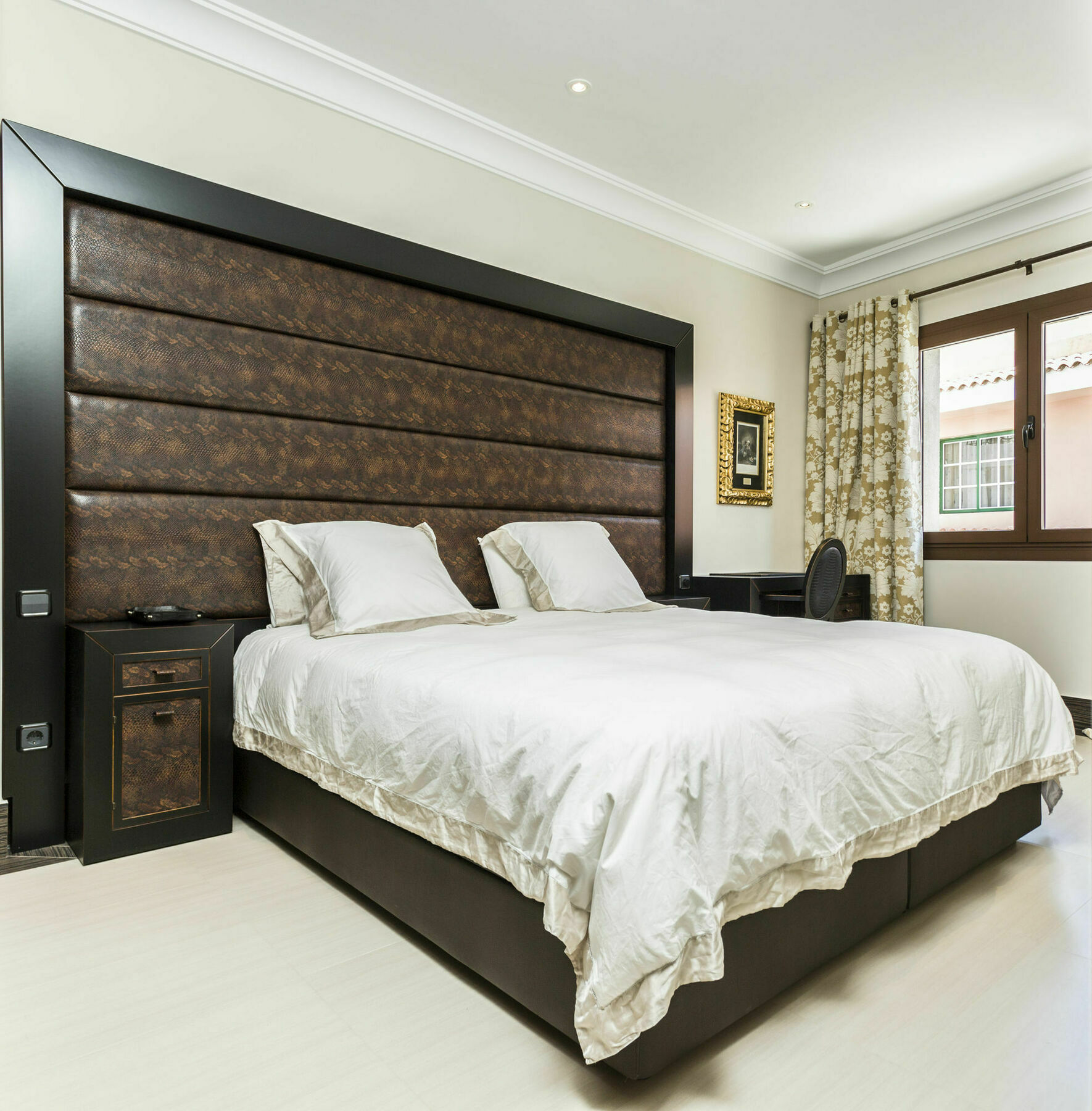 Rok Plaza (Adults Only) Apartment อัลกาลา ภายนอก รูปภาพ